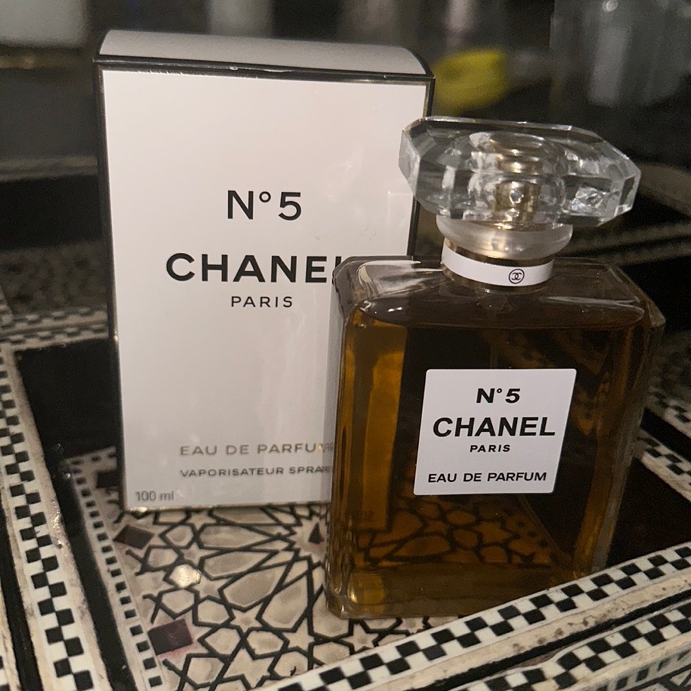 Chanel No. 5 perfume